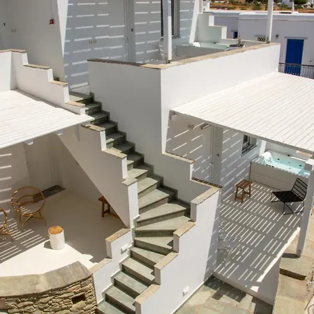 Alasi Tinos Jacuzzi Agios Ioannis (Tinos)