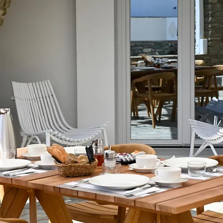 Alasi Tinos Jacuzzi Hotel