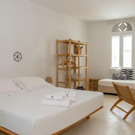 Alasi Tinos Jacuzzi Agios Ioannis (Tinos)