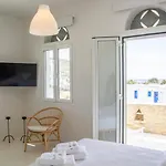 Alasi Tinos Jacuzzi אגיוס יואניס
