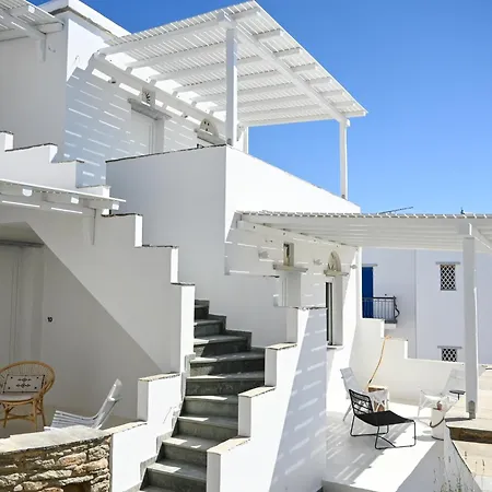 Alasi Tinos Jacuzzi Otel Agios Ioannis (Tinos)