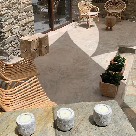 Alasi Tinos Jacuzzi Hotel Agios Ioannis (Tinos)