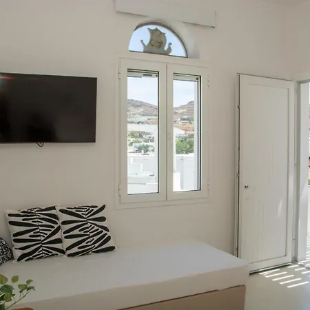 Alasi Tinos Jacuzzi Hotel