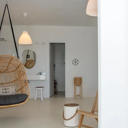 Alasi Tinos Jacuzzi Agios Ioannis (Tinos)